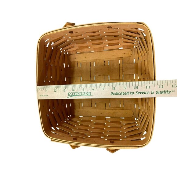 Vintage 2000 Longaberger Picnic Basket Used with Riser - Picture 14 of 16